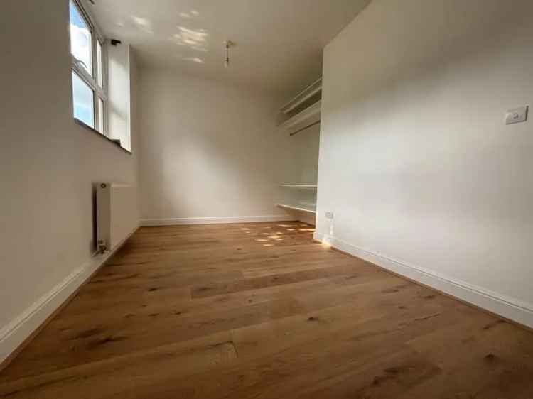 2 Bedroom Flat to Rent Hornsey Close to Rail and Tube