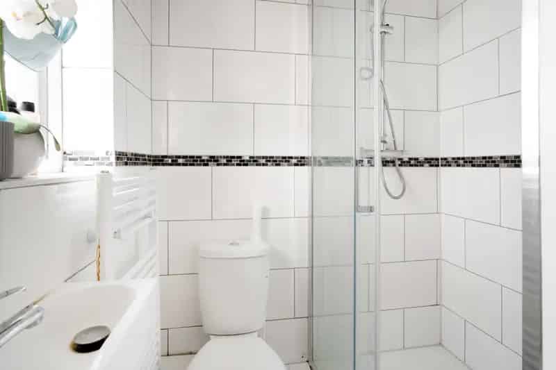 6 Bedroom Semi-Detached House to Rent