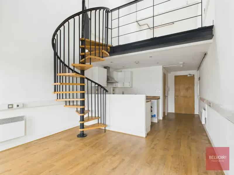 Modern 1-Bed Apartment SA1 Waterfront Swansea Marina Views