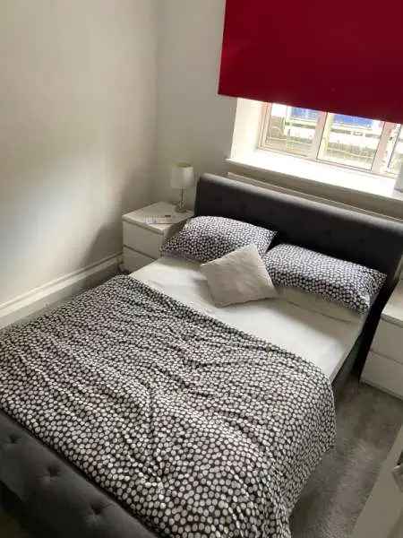 Flat For Rent in London, England