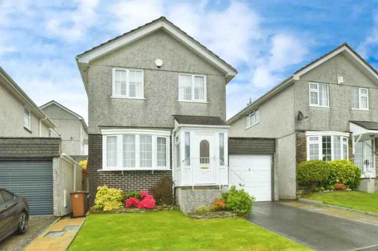 Three Bedroom Detached House in Eggbuckland