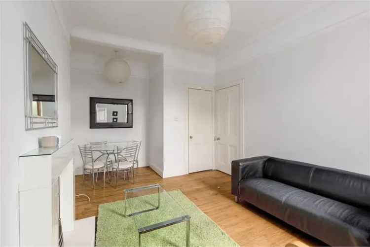 2 Bed Flat - Lower with 1 Reception Room