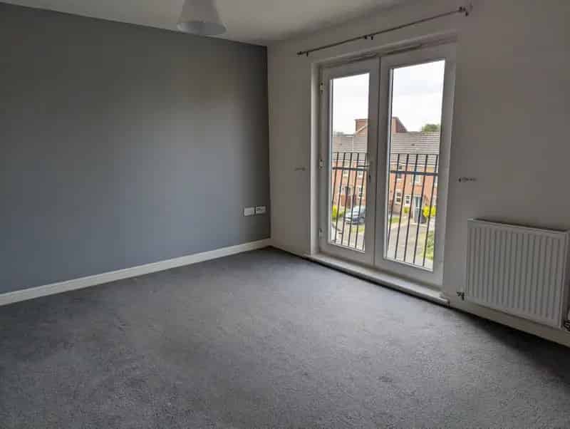 2 Bedroom Flat To Rent Available 01062025