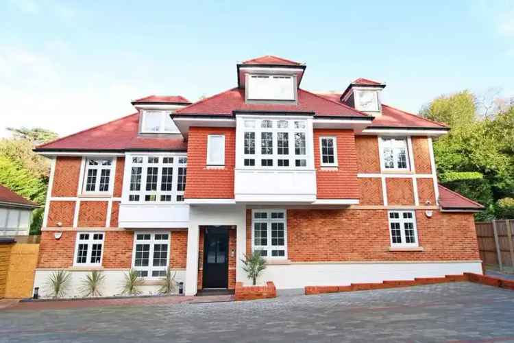 2 Bedroom Duplex Apartment for Sale in Bromley