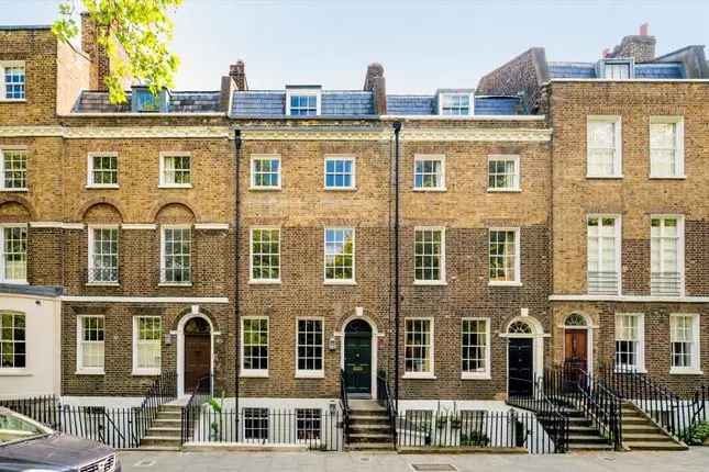 Georgian Home for Sale in Kennington, London