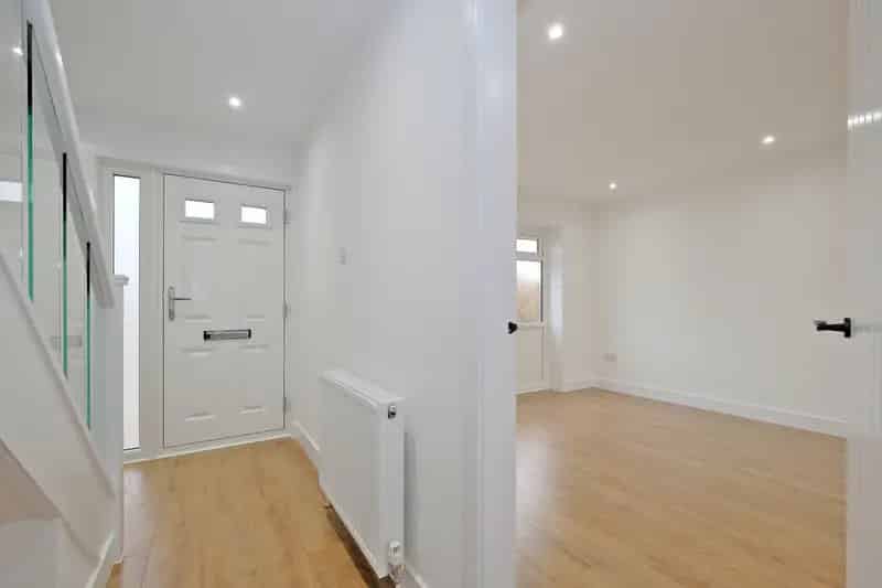 3 Bed End Terrace Home Bucksburn Extensively Renovated