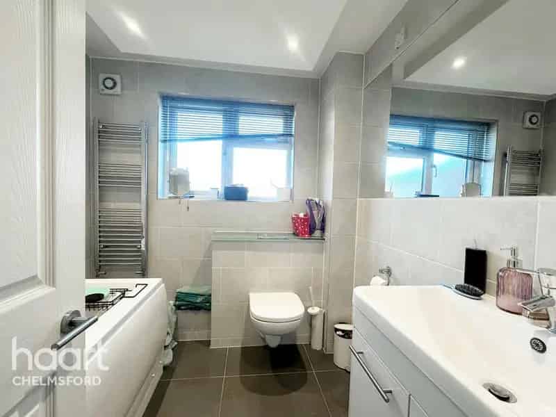 1 Bedroom Apartment for Sale in Great Baddow Chelmsford