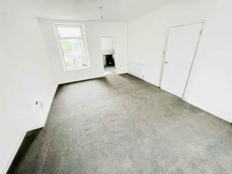 3 Bedroom House Near Transport Links and Amenities