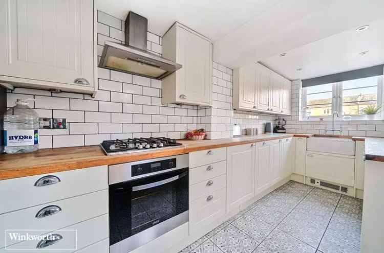 3 bedroom house in Basingstoke