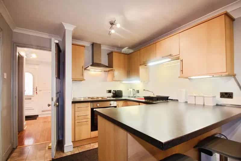 1 Bedroom Studio House to Rent Near York University