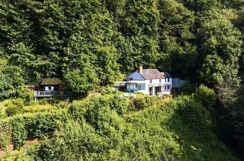 4 Bedroom Detached House for Sale in the Wye Valley