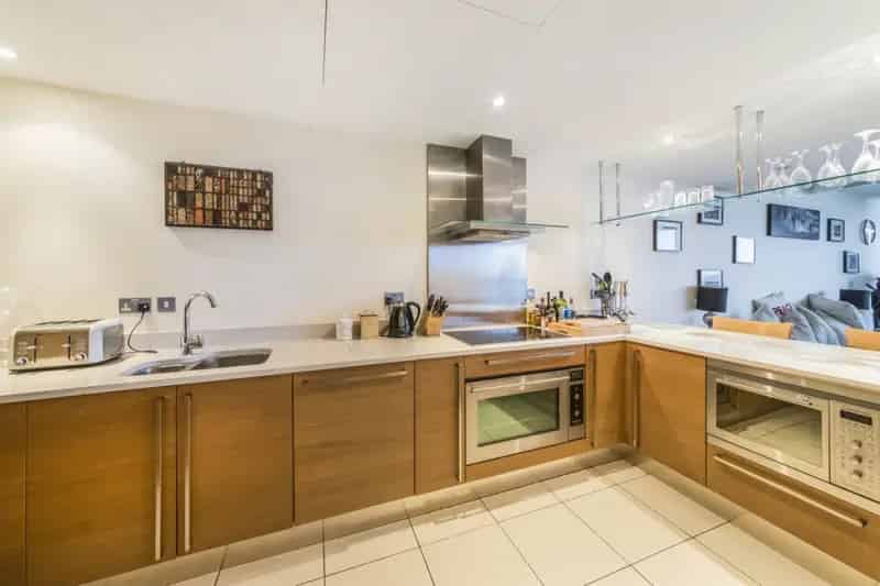 3 Bedroom Flat To Rent
