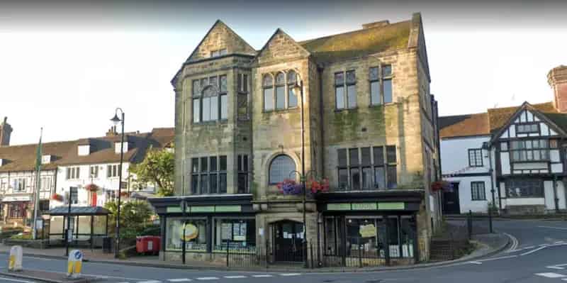 High Street Office Suite East Grinstead 225 sq ft