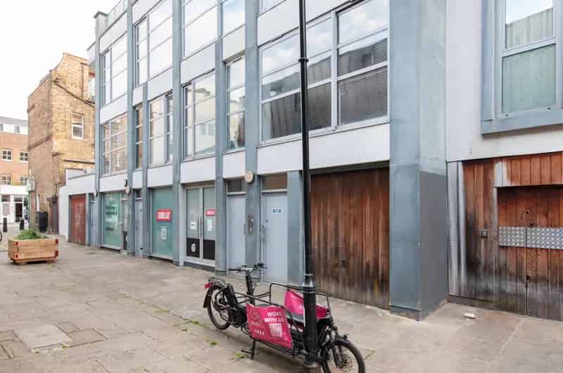 Commercial property For Rent , London, England