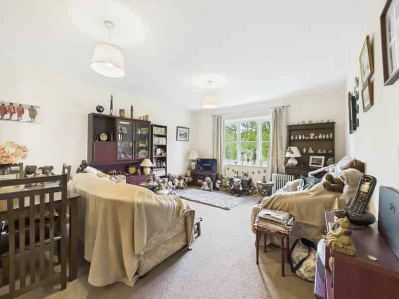 2 Bedroom Modern Apartment For Sale
