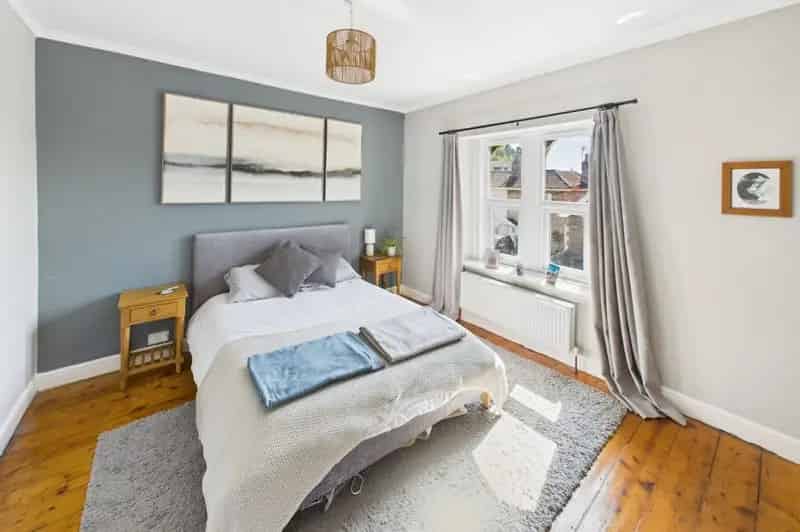 3 Bedroom Semi Detached House for Sale Clevedon