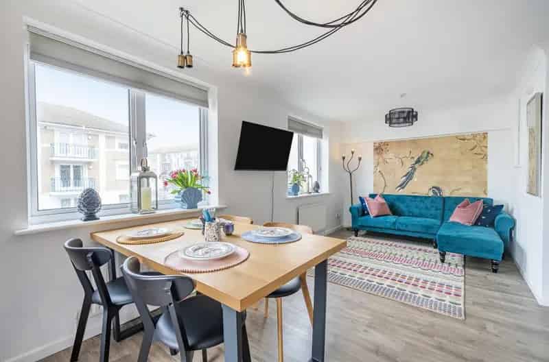 2 Bedroom Apartment for Sale