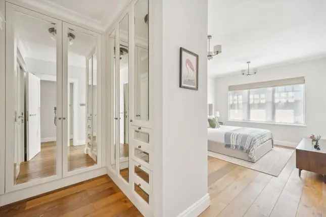 Terraced house to rent in Ennismore Gardens, Knightsbridge, London SW7