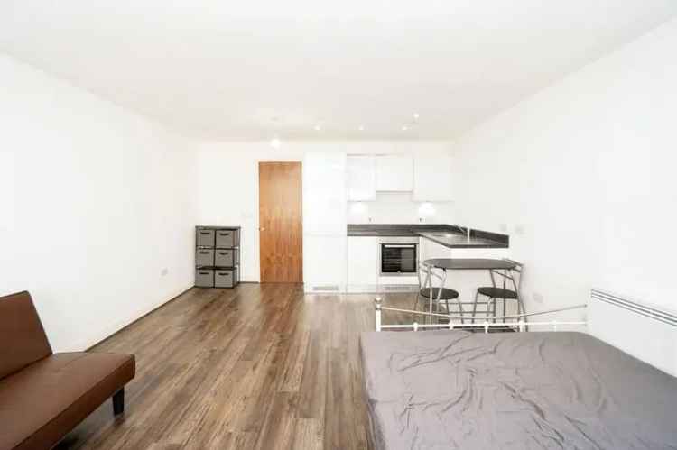 Liverpool Waterfront Studio Flat for Sale