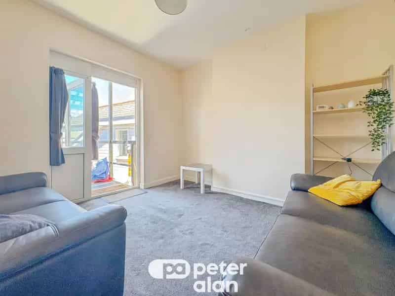 3 Double Bedroom Flat Pontcanna Available Now