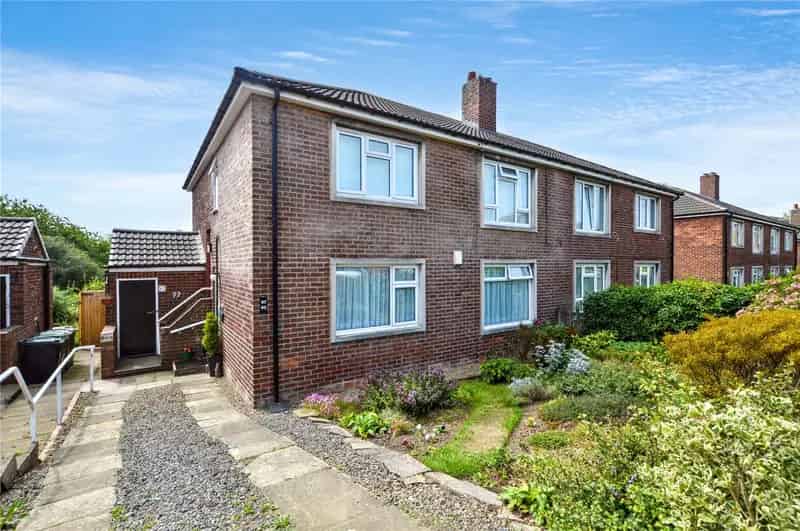 2 Bedroom Ground Floor Apartment Rothwell