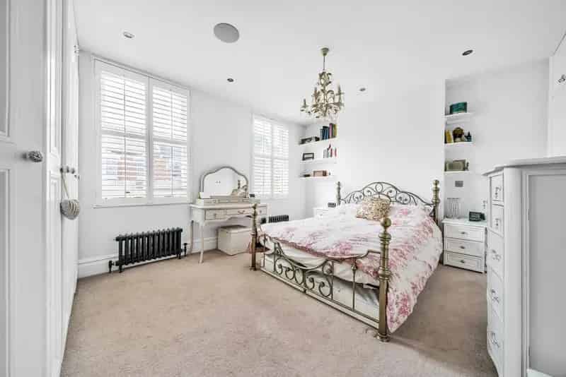 Four Double Bedroom Victorian House 1751 sq ft