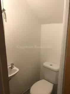 8 Bedroom House in Cardiff - Ideal Student Accommodation
