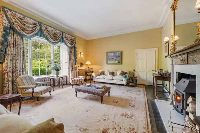 Grade II Listed Georgian Rectory with Pool and Paddocks