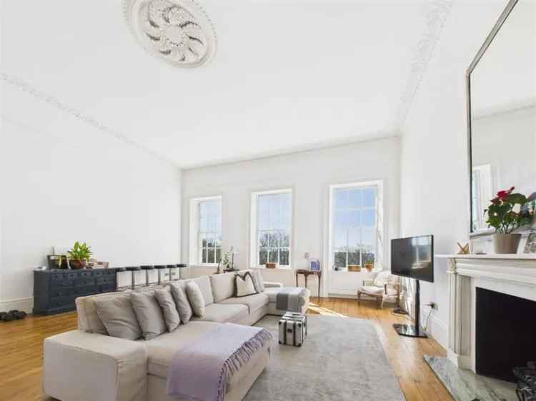 1 Bedroom Apartment for Sale in Lansdown Crescent Bath