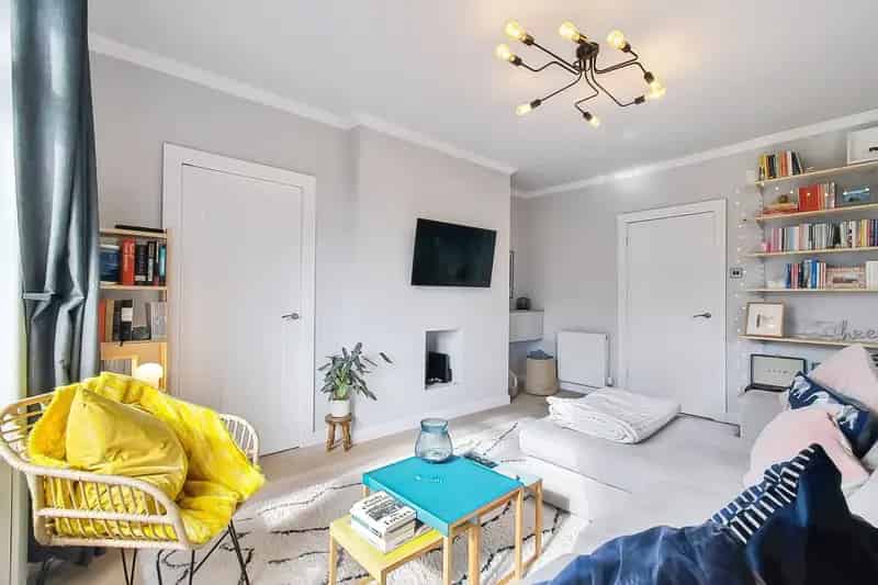 2-Bed Apartment Glasgow Southside - Modern, Private Outdoor Space