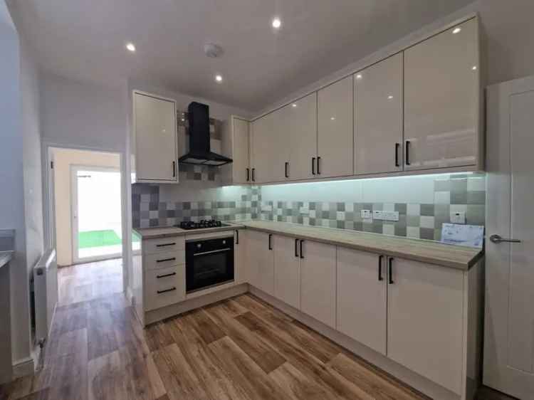 3 bedroom Mid Terrace House for sale, Portsmouth, Hampshire, PO2