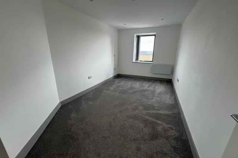 Wakefield City Centre One Bedroom Apartment High Standard Finish