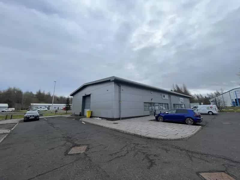 Industrial Office Facility with Warehouse Space