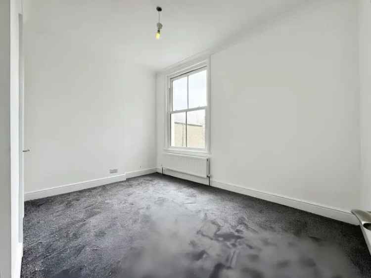 3 Bedroom Flat to Rent London SE14 - Newly Refurbished