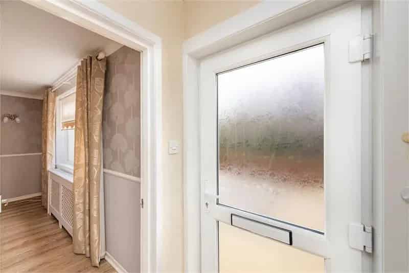 2 Bed Terraced House in Tranent with 2 Reception Rooms