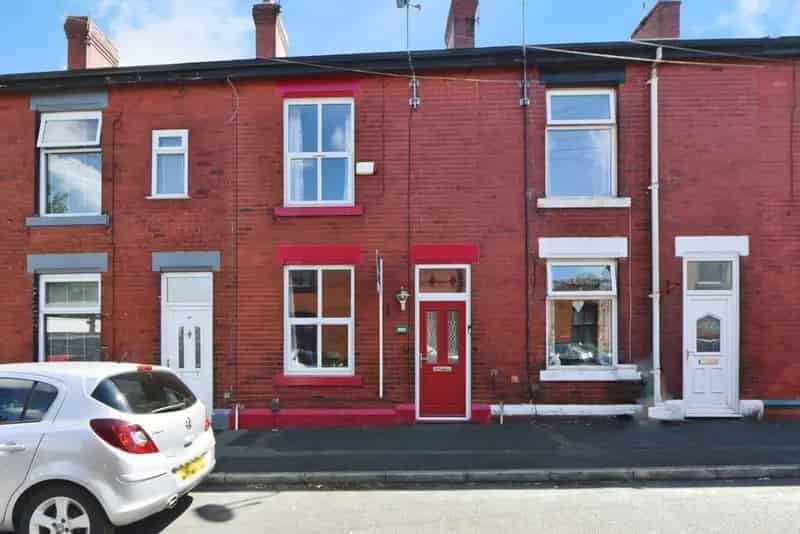 2 Bedroom Mid Terrace House for Sale Hyde Greater Manchester