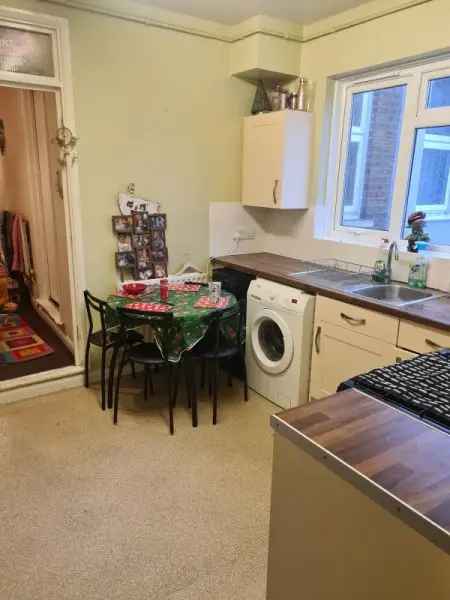 Flat For Rent in London, England