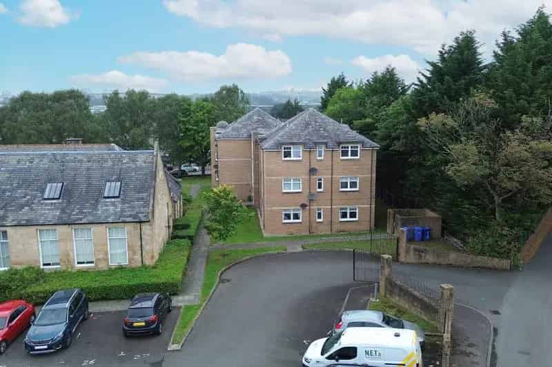 3 Bedroom Flat for Sale