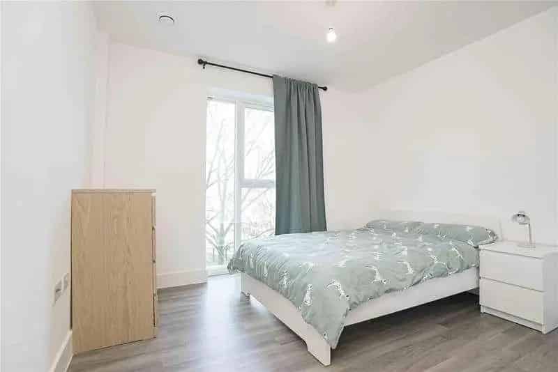1 Bed Flat for Sale in Colindale Gardens