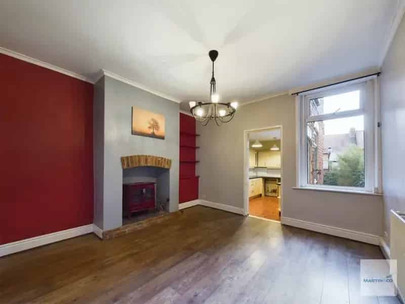 3 Bedroom House For Sale Huge Potential Close to Amenities