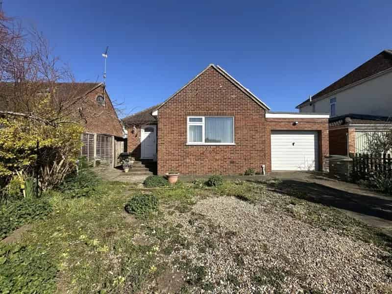 3 Bed Detached Bungalow Loughton Milton Keynes