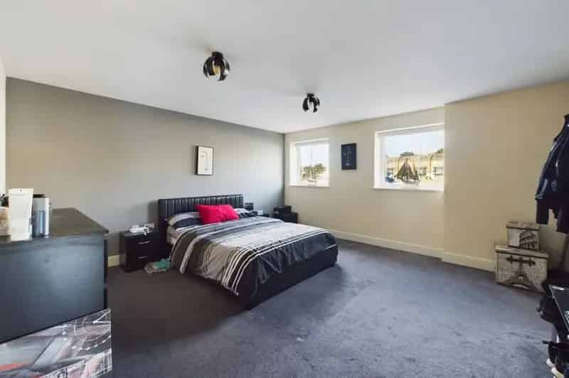 1 bedroom  Flat for sale, Portishead, Bristol, BS20