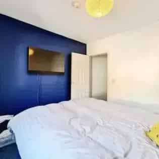 2 Bed Flat Manchester - 33m² Apartment - Stockport