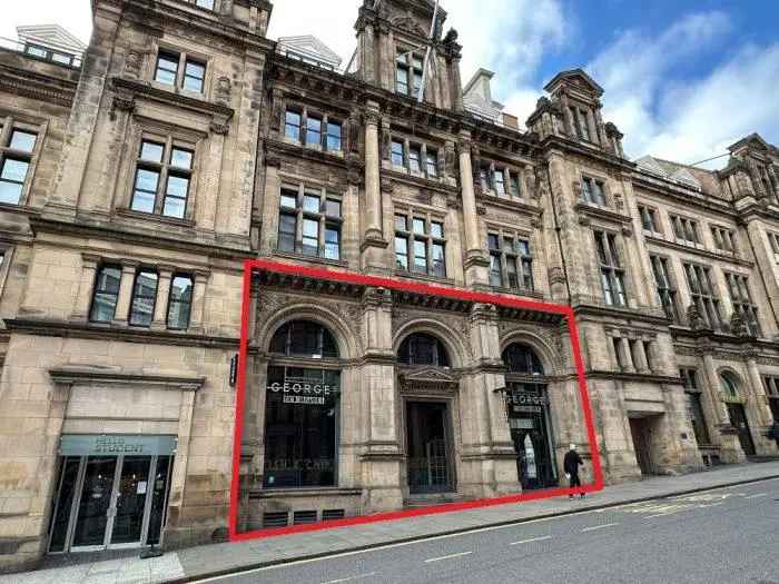 Restaurant and Leisure Space Near Victoria Centre