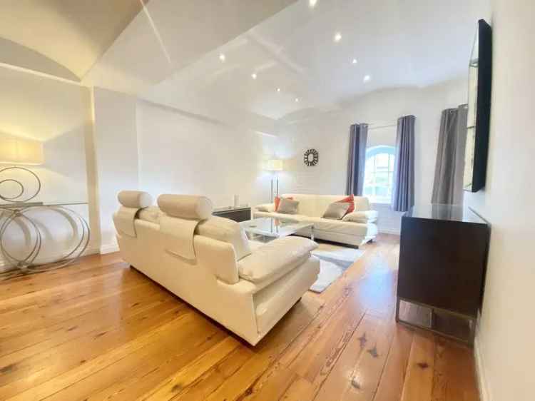 2 Bedroom Apartment Castlefield Manchester