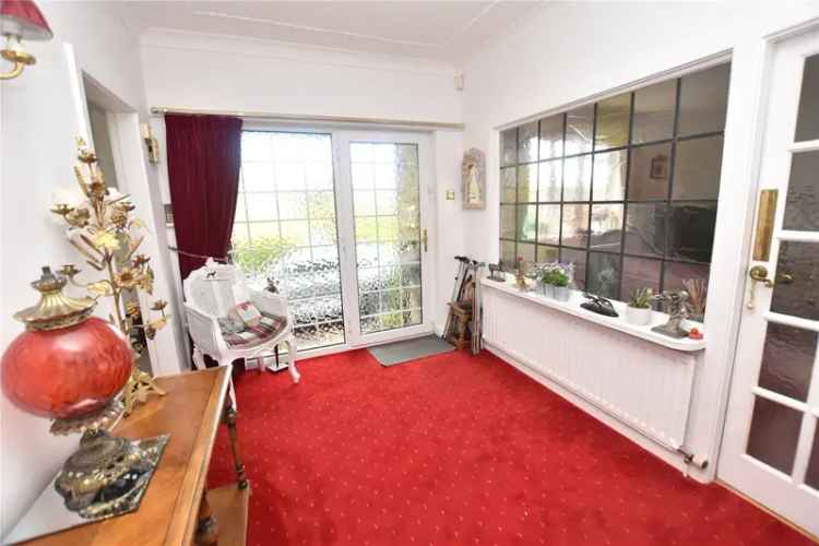 Bungalow For Sale in Leeds, England