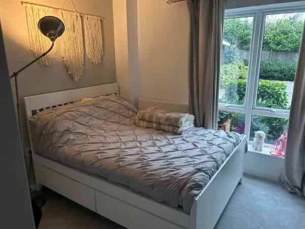 2 Bed New Build House Private Development King Size Beds Parking Garden