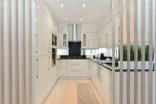 4 Bedroom Apartment Blandford Street London W1U