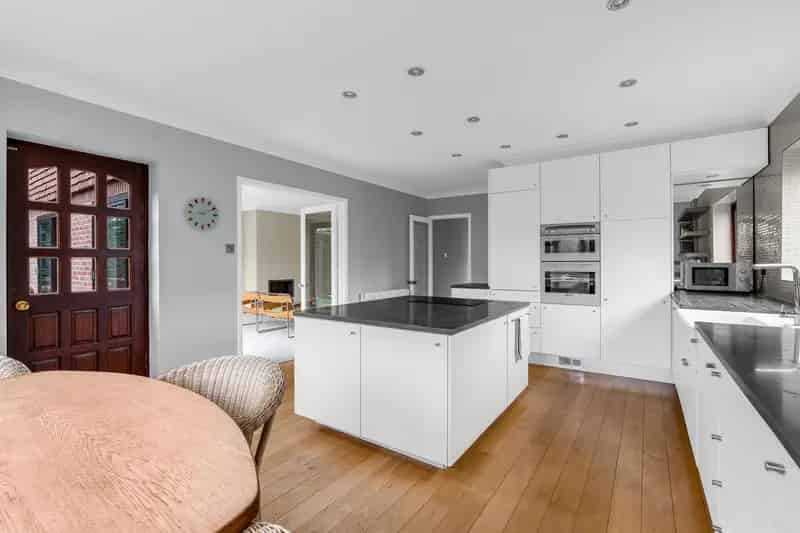 4 Bedroom Detached House for Sale Ingatestone CM4