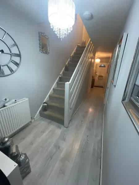 2 Double Bedrooms Plus Box Room With Understairs Storage